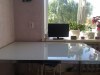 Стильный стеклянный кухонный стол