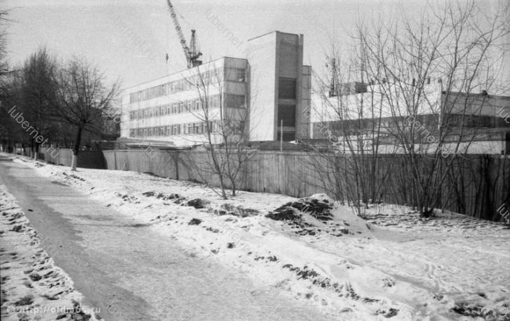Строительство заводоуправления Ухтомского